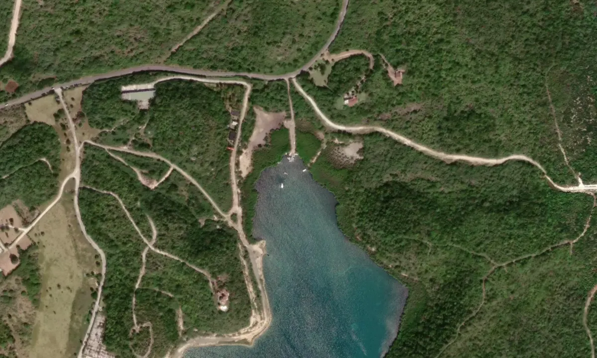 Flyfoto av Ledeatt Cove