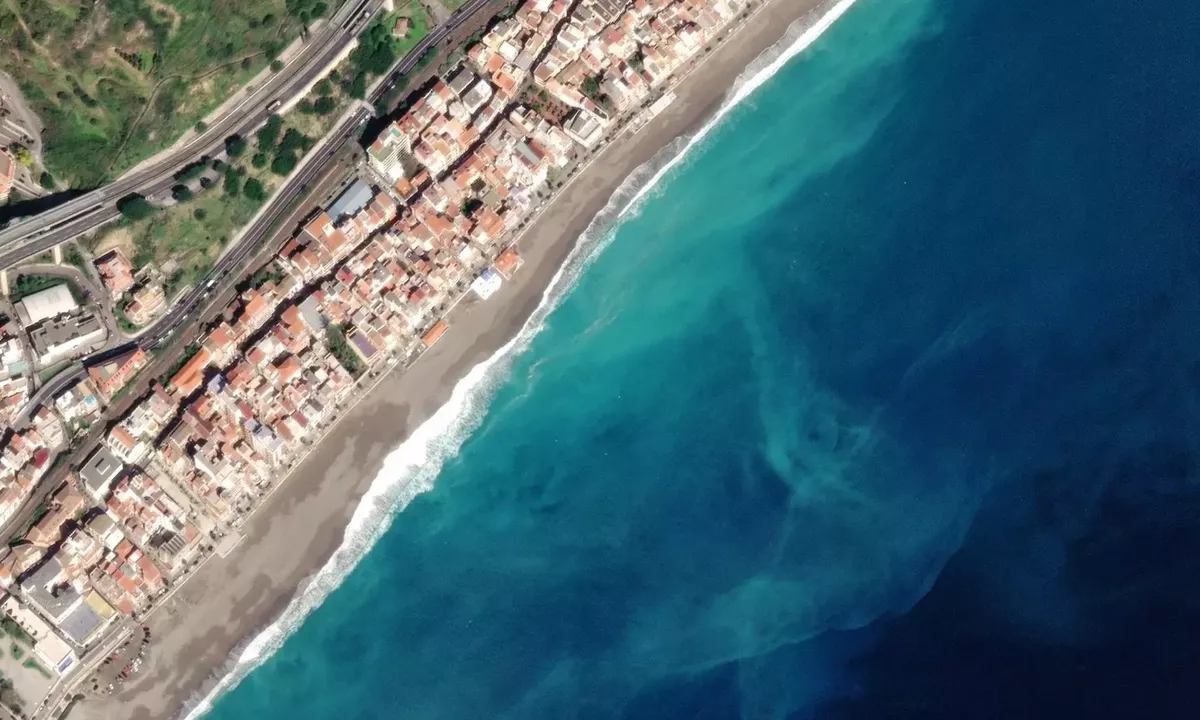 Satelite image of Letojanni