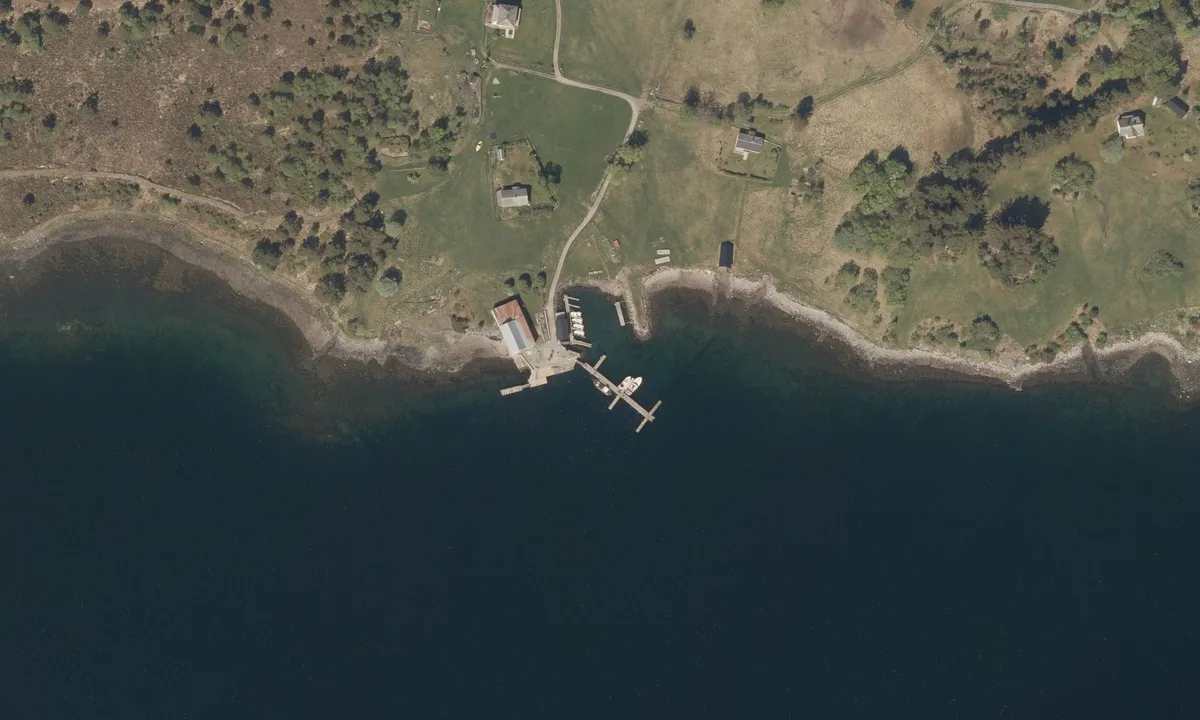 Flyfoto av Lille Kalvøy
