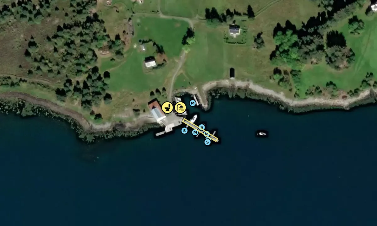 Satelite image of Lille Kalvøy