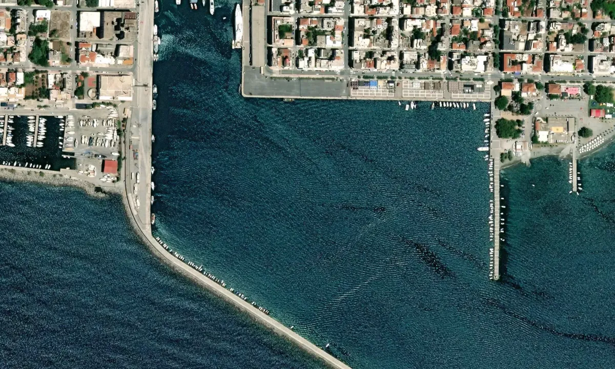 Flyfoto av Λιμάνι Καλαμάτας (Kalamata Port)