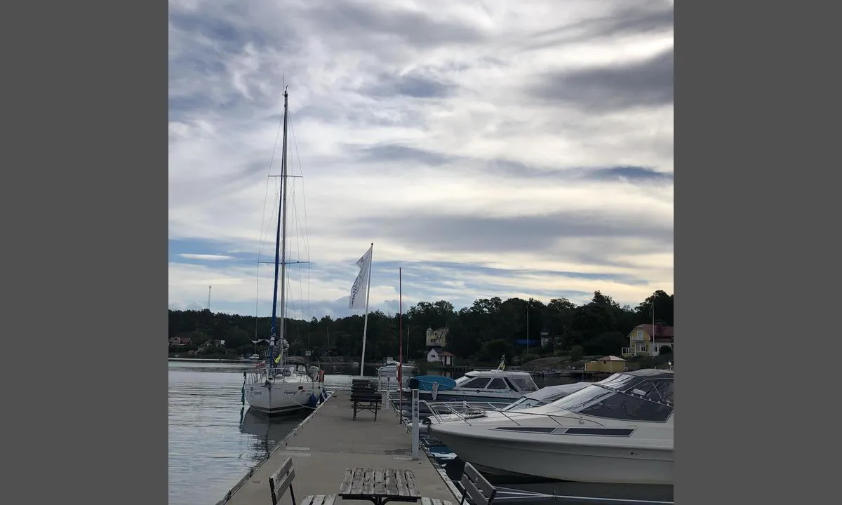 Linanäs Gästhamn - Ljusterö