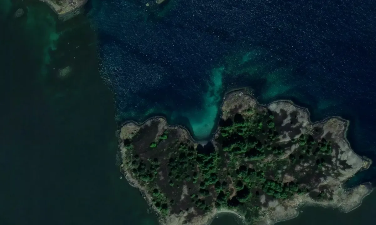 Satelite image of Litle Lindøy