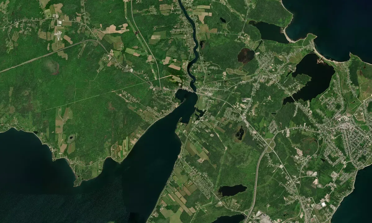 Flyfoto av Little Bras d'Or