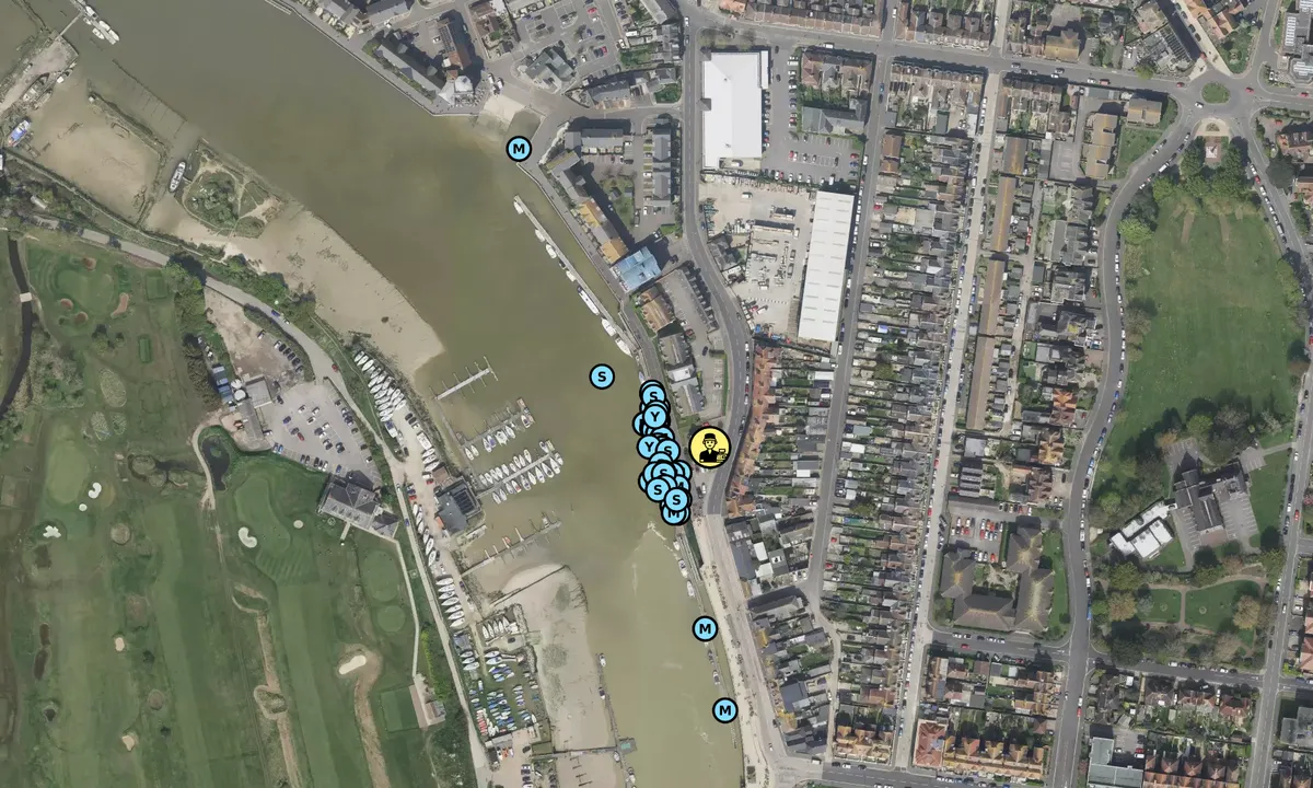Satelite image of Littlehampton Harbour Visitor Pontoon