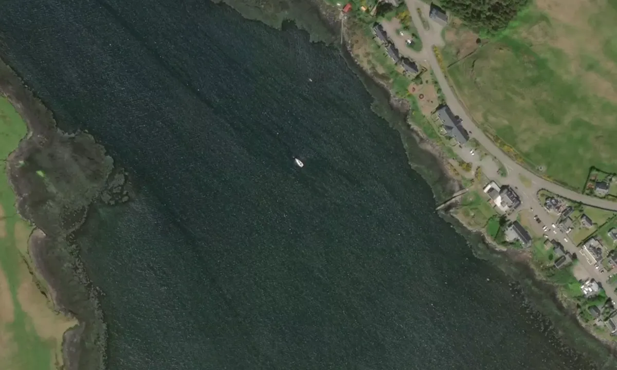 Flyfoto av Loch Dunvegan moorings