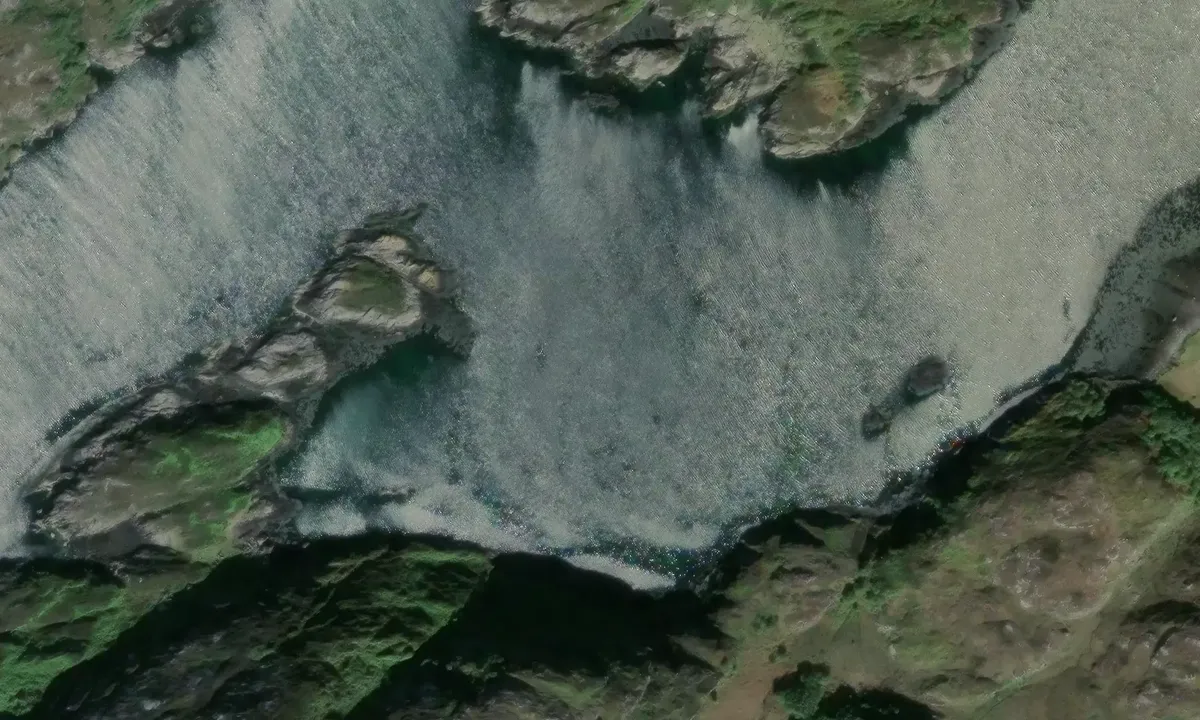 Satelite image of Loch Roe