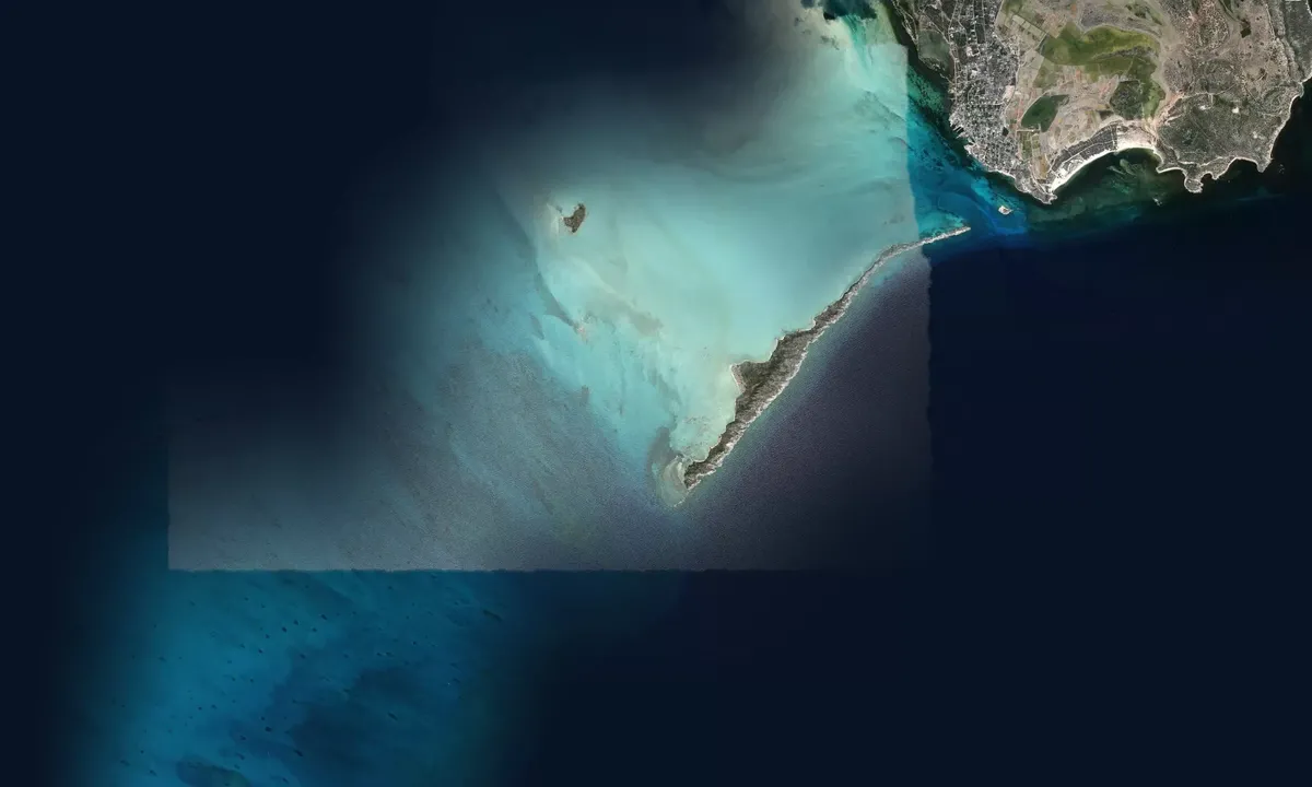 Flyfoto av Long Cay Southwest