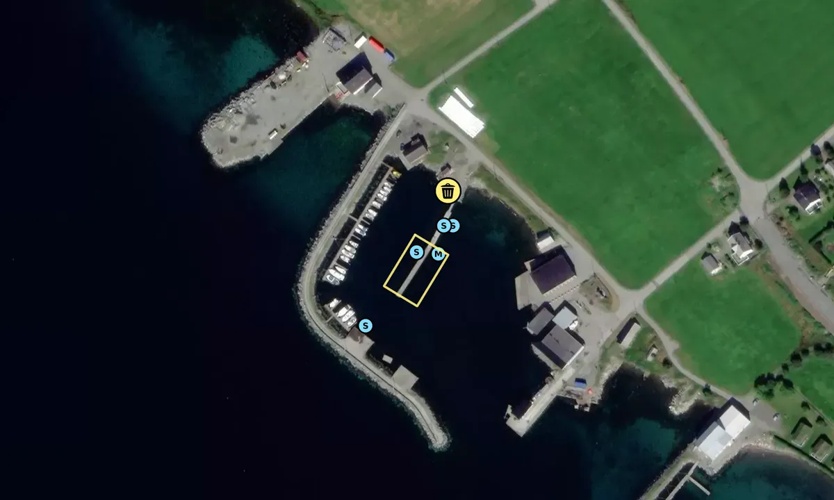 Satelite image of Longva Småbåtlag