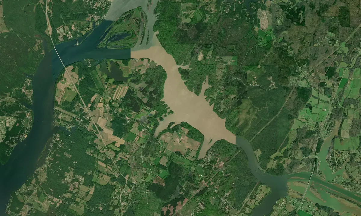Flyfoto av Lower Hiwassee
