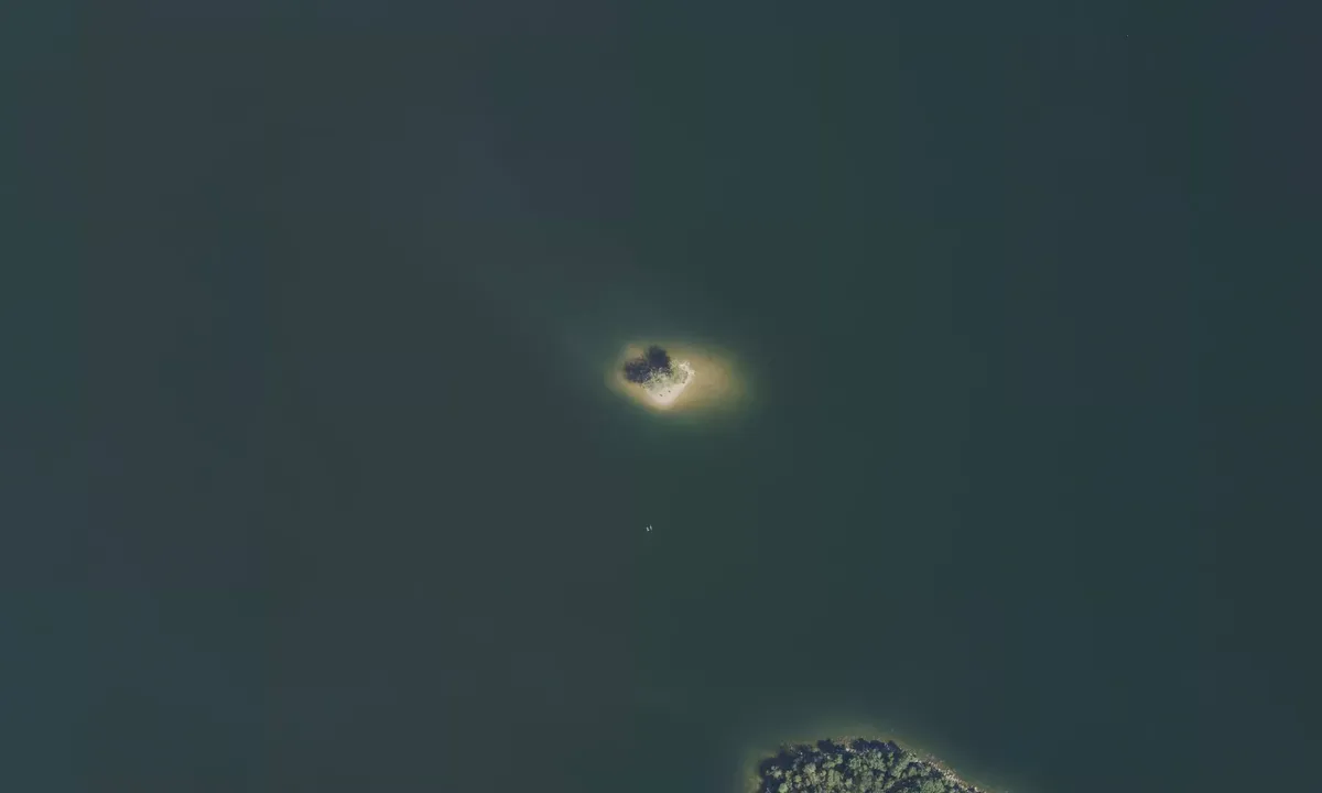 Satelite image of Luau Island