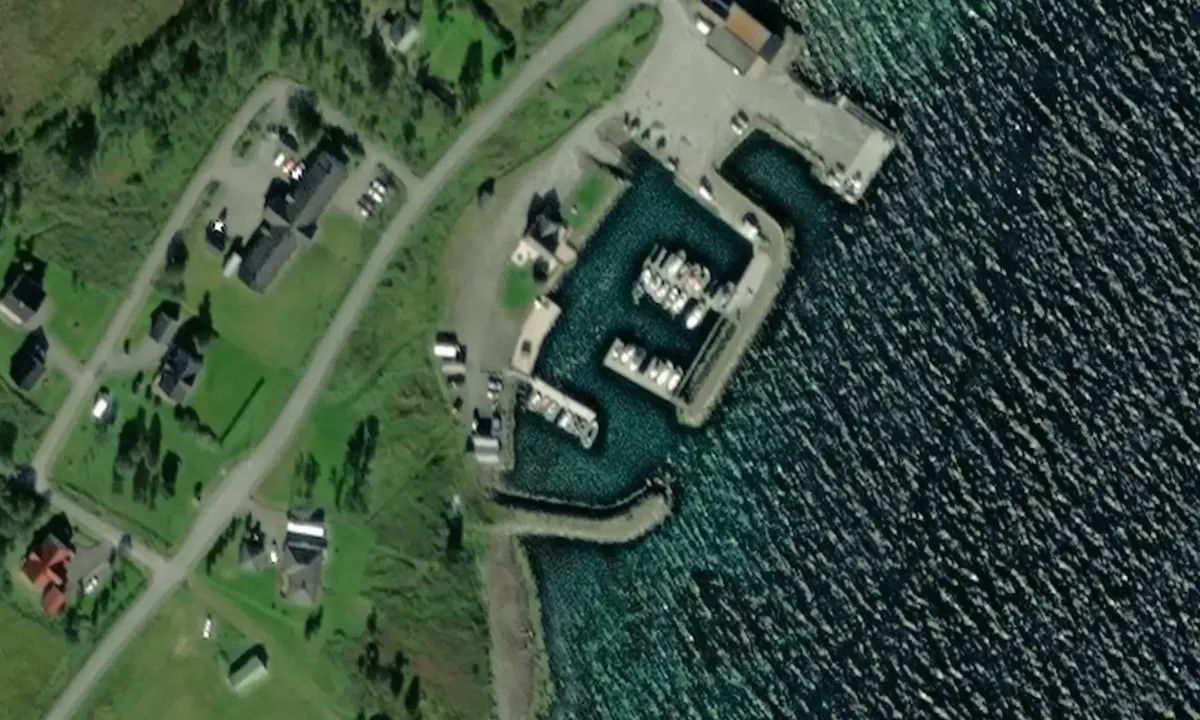 Satelite image of Lysnes Båthamn