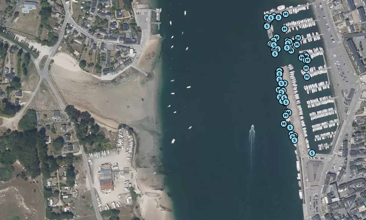 Satelite image of Magouër