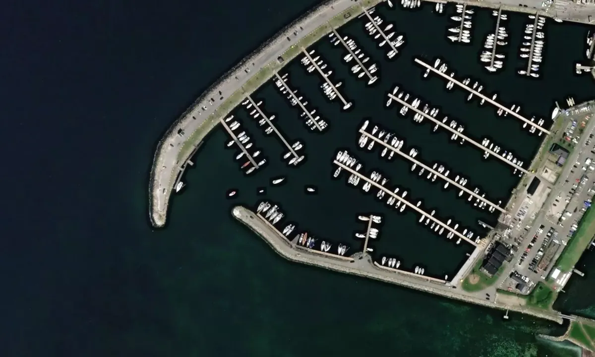 Flyfoto av Malmö - Limhamn