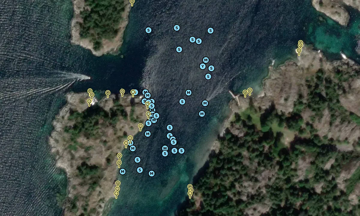 Satelite image of Maløyene