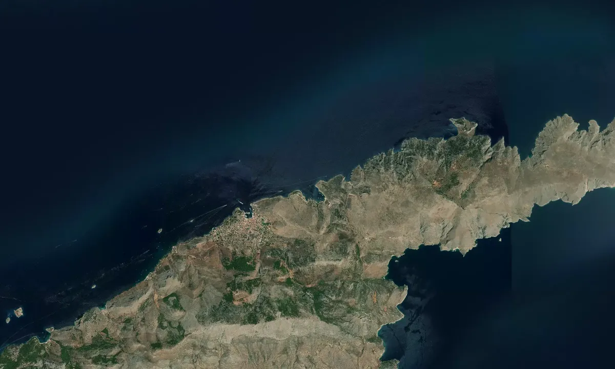Flyfoto av Mandraki 1