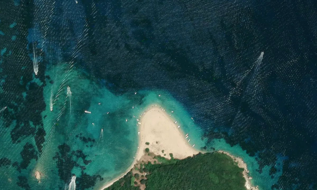 Satelite image of Marathonisi Beach