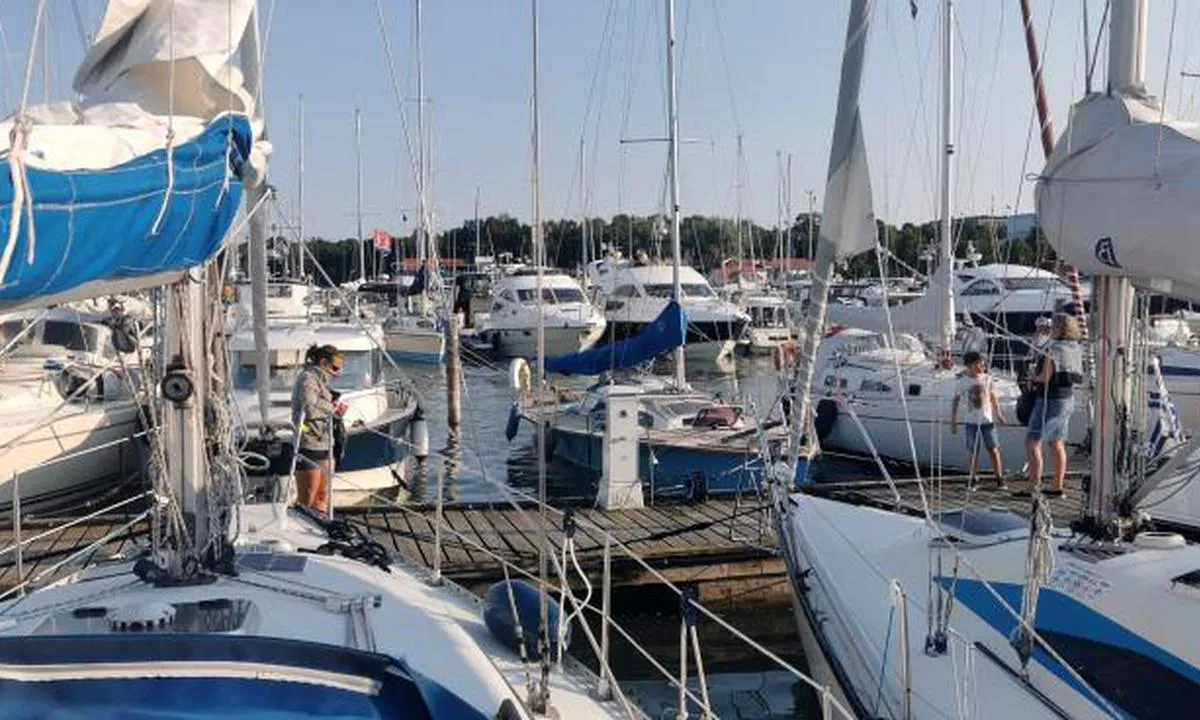 Mariehamns Seglarförening: {"base": "se", "no": "Marina Mariehamn", "se": "Marina Mariehamn", "en": "Marina Mariehamn", "da": "Marina Mariehamn"}