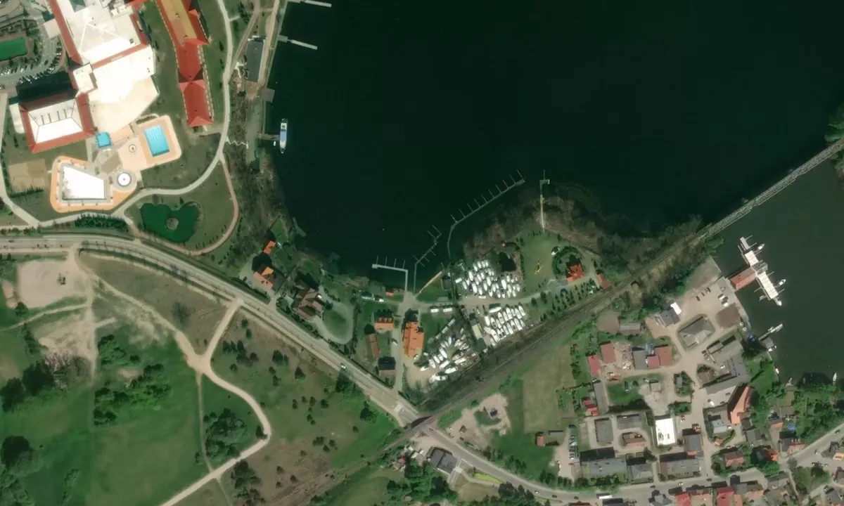Flyfoto av Marina  9