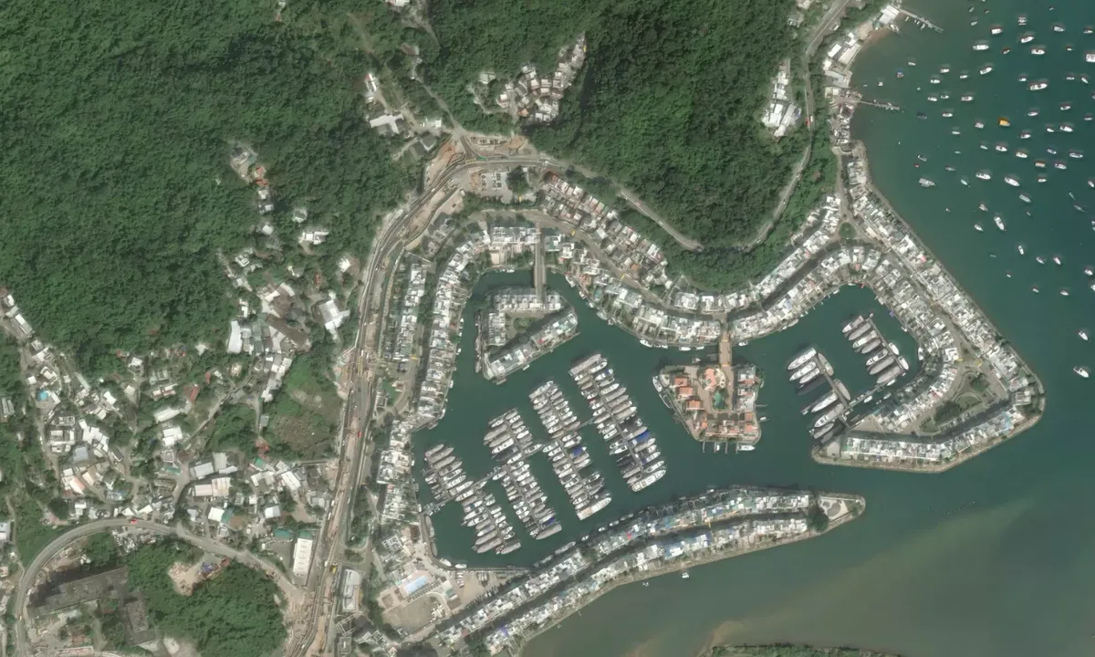 Flyfoto av Marina Cove