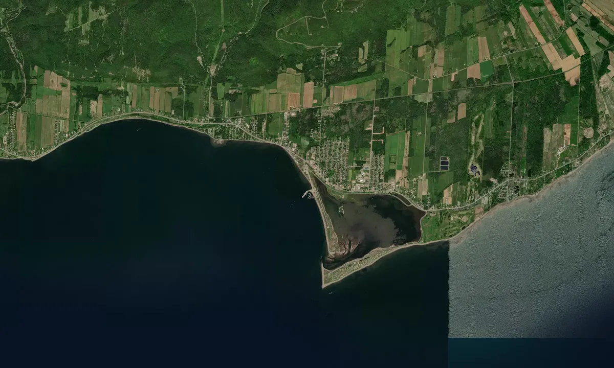 Flyfoto av Marina de Carleton