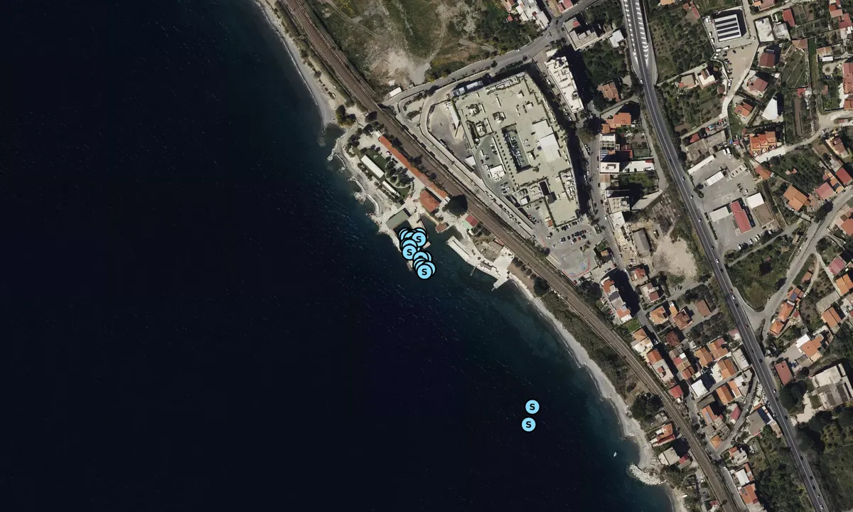 Satelite image of Marina di Porto Bolaro