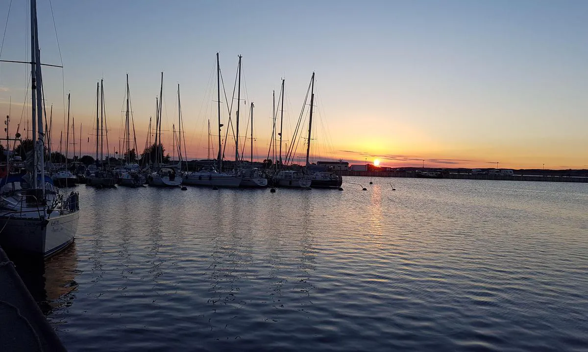 Hafen Gager: {"base": "de", "no": "Marina Gager", "se": "Marina Gager", "en": "Marina Gager", "da": "Marina Gager", "fr": "Marina Gager", "de": "Marina Gager", "es": "Marina Gager", "it": "Marina Gager", "pt": "Marina Gager", "nl": "Jachthaven Gager", "pl": "Marina Gager", "uk": "\u041c\u0430\u0440\u0438\u043d\u0430 \u0413\u0430\u0491\u0435\u0440", "ro": "Marina Gager", "tr": "Marina Gager", "el": "\u039c\u03b1\u03c1\u03af\u03bd\u03b1 \u0393\u03ba\u03ac\u03b3\u03ba\u03b5\u03c1", "cs": "Marina Gager", "hu": "Marina Gager", "fi": "Marina Gager", "bg": "\u041c\u0430\u0440\u0438\u043d\u0430 \u0413\u0430\u0300\u0433\u0435\u0440", "sr": "\u041c\u0430\u0440\u0438\u043d\u0430 \u0413\u0430\u0433\u0435\u0440", "et": "Marina Gager", "lv": "Marina Gager", "lt": "Marina Gager"}