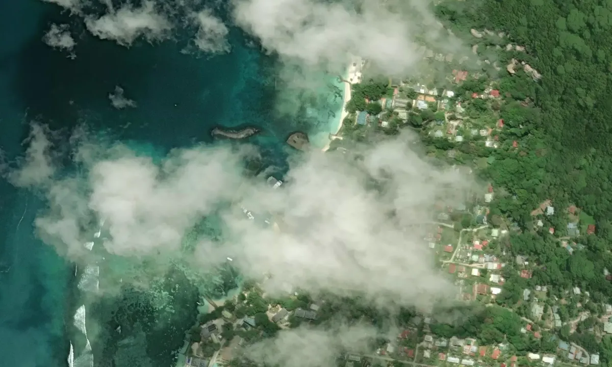 Flyfoto av Marina La Digue