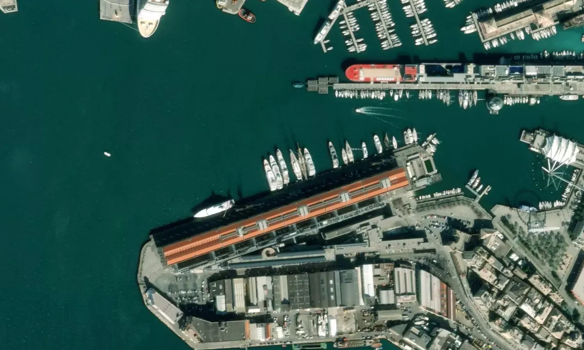 Flyfoto av Marina Molo Vecchio