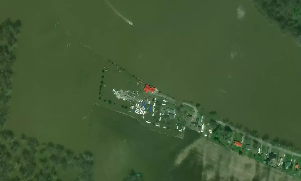 Satelite image of Marina Mr B