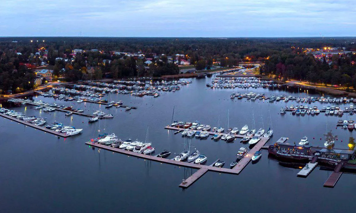 Marina Vista