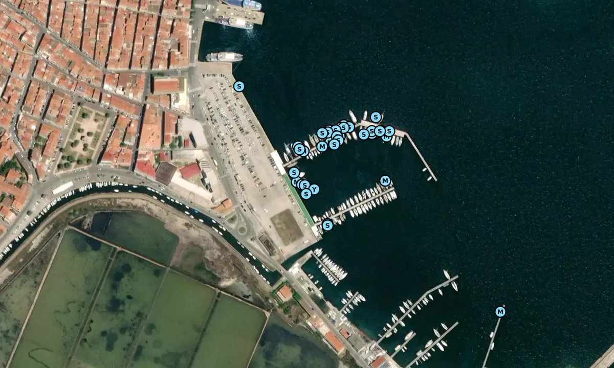 Satelite image of Marinatour Carloforte pontili Fronte Nautico