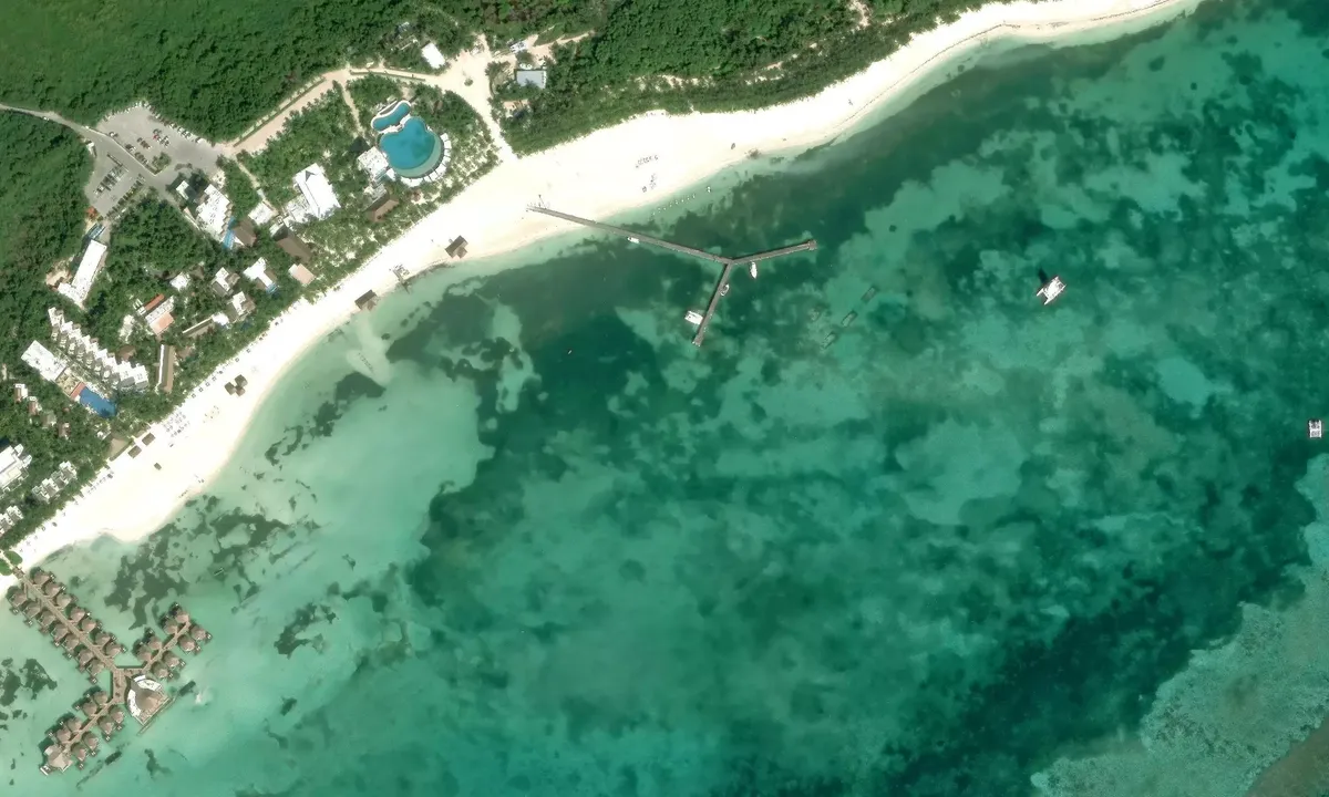 Satelite image of Maroma Sud