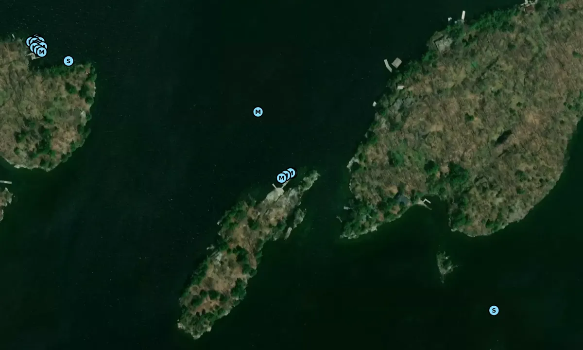 Satelite image of Mermaid Island (Parks Canada)