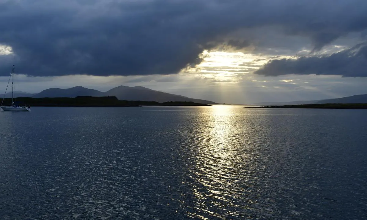 {"base": "en", "no": "Fra Mhor Bay", "se": "Fra Mhor Bay", "en": "Fra Mhor Bay", "da": "Fra Mhor Bay"}