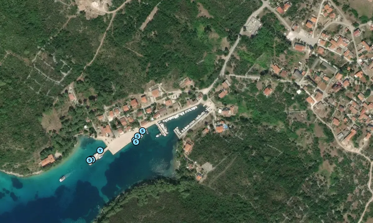 Satelite image of Molat