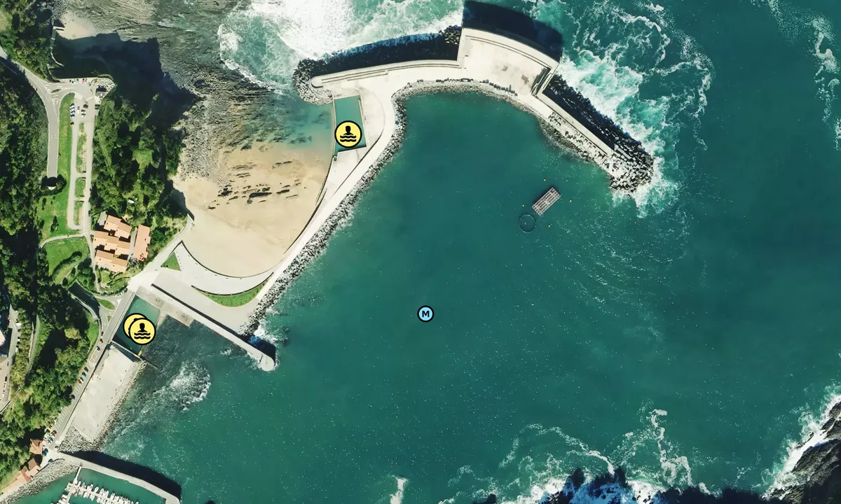 Satelite image of Mutrikuko avant port