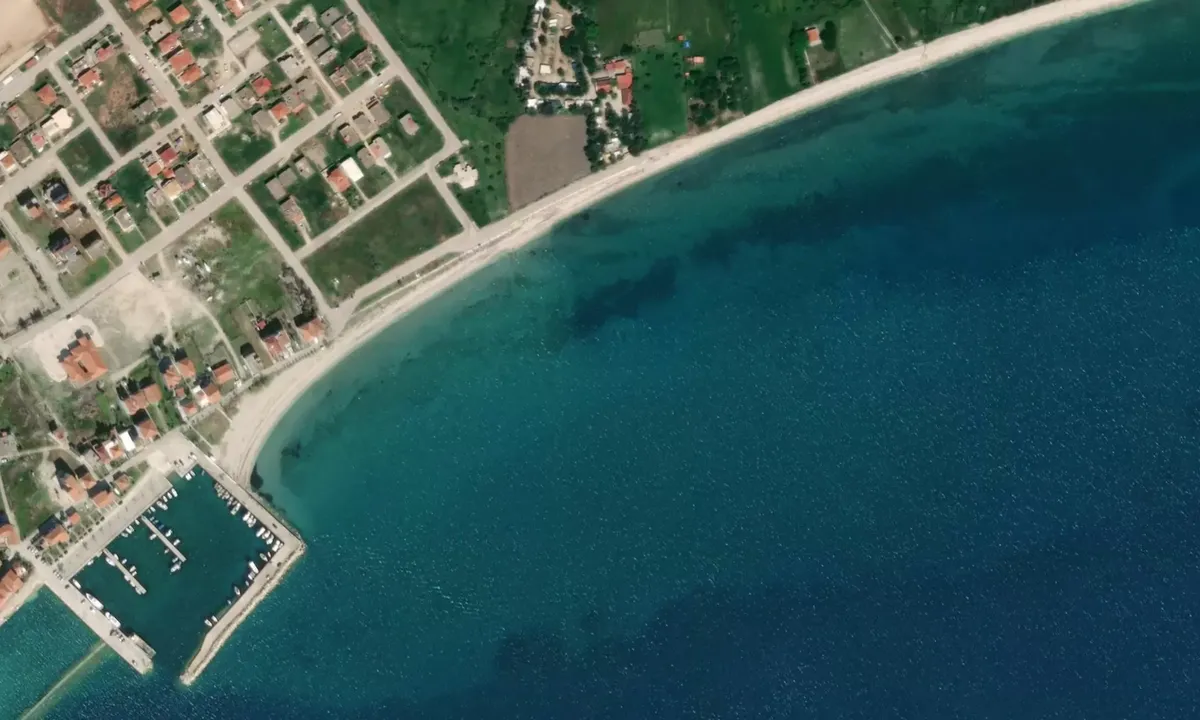 Flyfoto av Mytikas Beach
