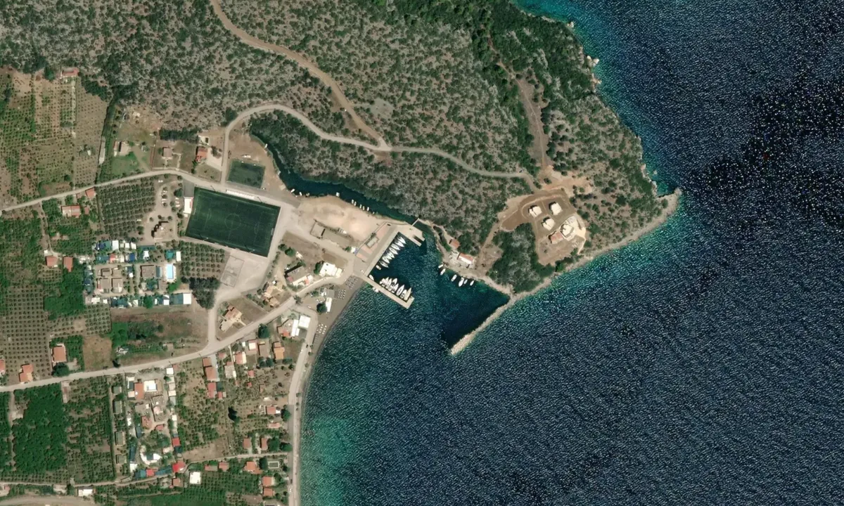 Flyfoto av Nea Epivadros