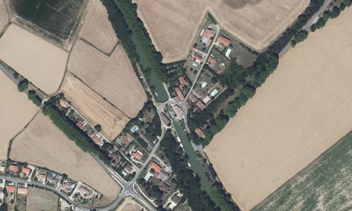 Satelite image of Negra PK33