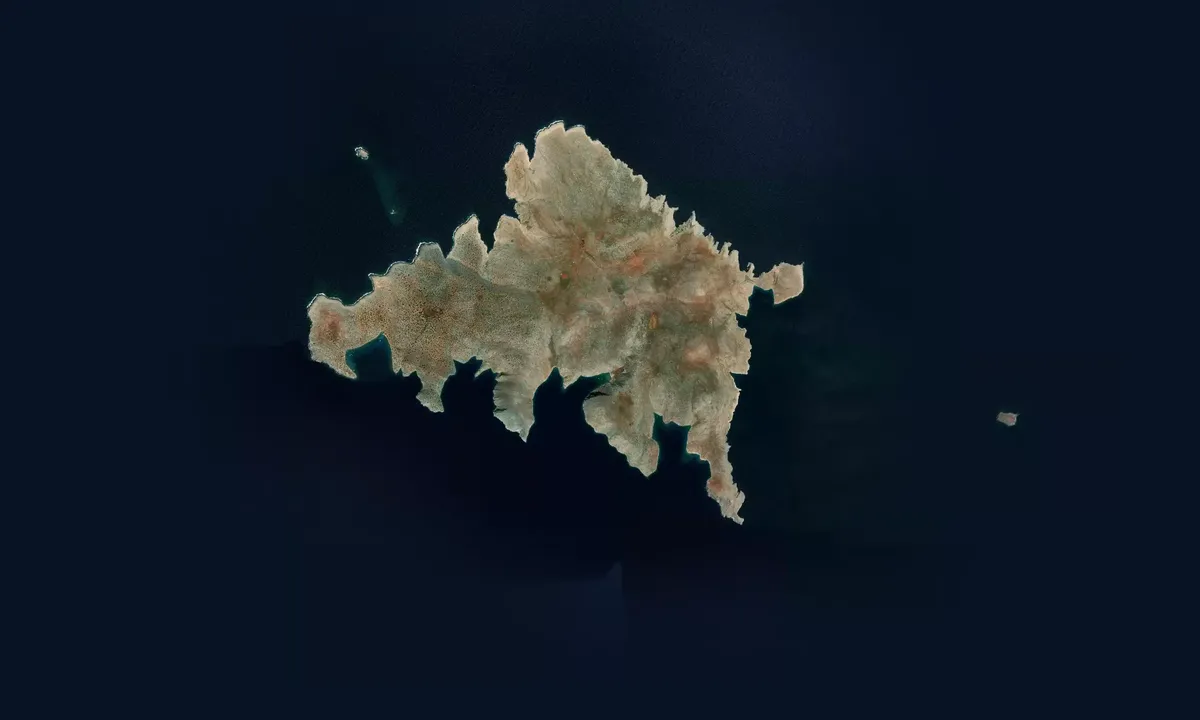 Flyfoto av Nisis Dhia
