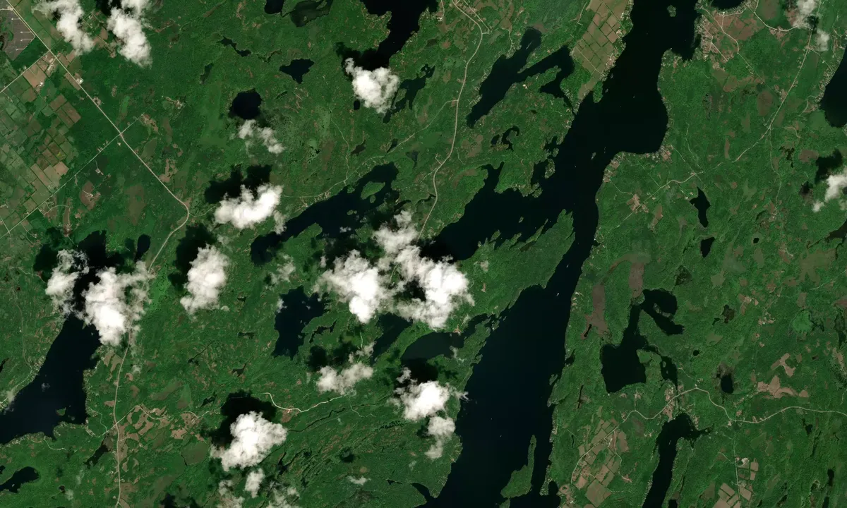 Flyfoto av Nobles Bay