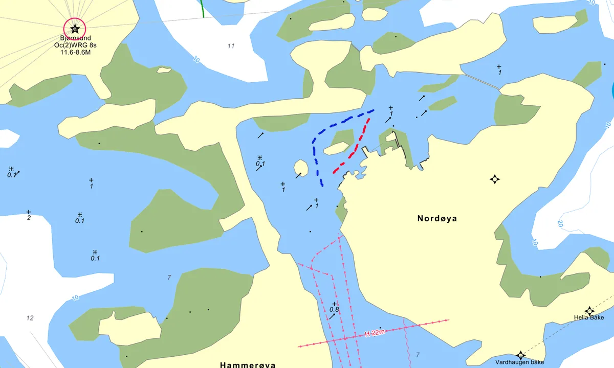 Nordre Bjørnsund: {"base": "no", "no": "I indre havn f\u00f8les det naturlig \u00e5 f\u00f8lge den r\u00f8dstiplede linja, men her st\u00e5r det fast flere seilb\u00e5ter hver eneste sommer. F\u00f8lg heller den bl\u00e5stiplede linja inn mot gjestebryggene.", "se": "I inre hamnen k\u00e4nns det naturligt att f\u00f6lja den r\u00f6dprickade linjen, men h\u00e4r g\u00e5r flera segelb\u00e5tar p\u00e5 grund varje sommar. F\u00f6lj hellre den bl\u00e5prickade linjen in mot g\u00e4stbryggorna.", "en": "In the inner harbor, it may feel natural to follow the red dotted line, but several sailboats run aground here every summer. Instead, follow the blue dotted line towards the guest docks.", "da": "I inderhavnen f\u00f8les det naturligt at f\u00f8lge den r\u00f8dprikkede linje, men her g\u00e5r der mange sejlskibe p\u00e5 grund hver eneste sommer. F\u00f8lg hellere den bl\u00e5prikkede linje ind mod g\u00e6stebroerne."}