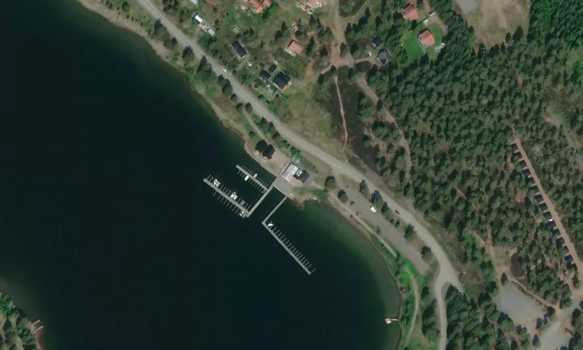 Flyfoto av Norrfällsviken Camping, Stugby & Marina