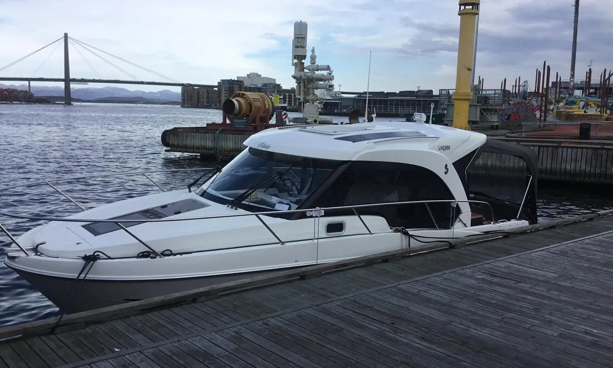 Norsk Oljemuseum: {"base": "no", "no": "Gode fort\u00f8yningsmuligheter", "se": "Goda f\u00f6rt\u00f6jningsm\u00f6jligheter", "en": "Good mooring opportunities", "da": "Gode fort\u00f8jningsmuligheder"}