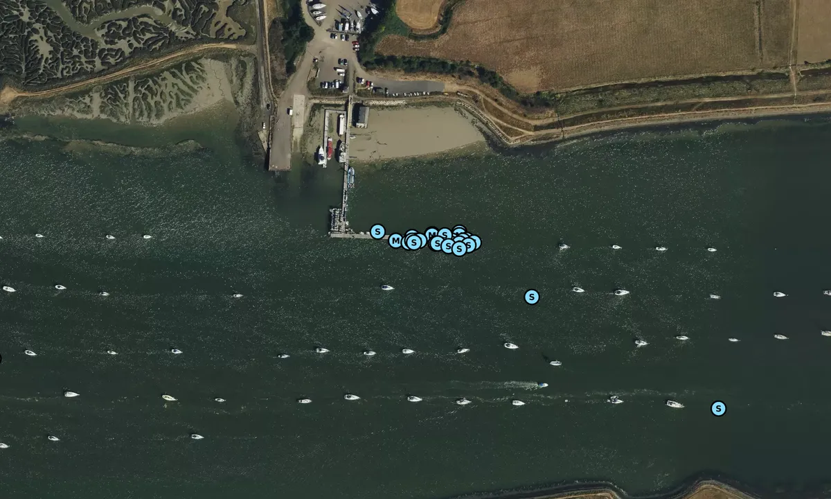 Flyfoto av North Fambridge Yacht Club