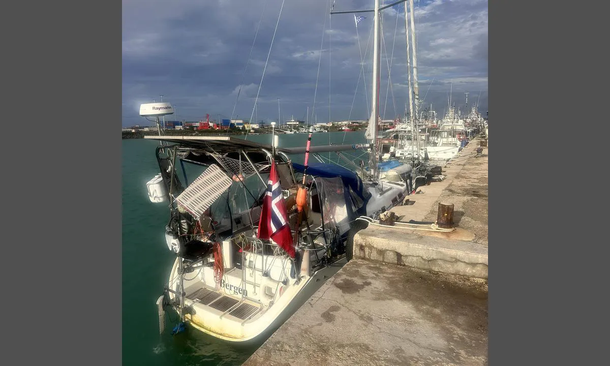 Nuku’alofa: Fra havnen ca 1,3 meter høyde forskjell flo fjære