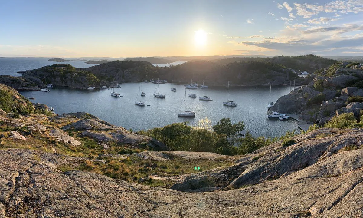 Ny-Hellesund - Olavsundet: Panorama over Olavsundet