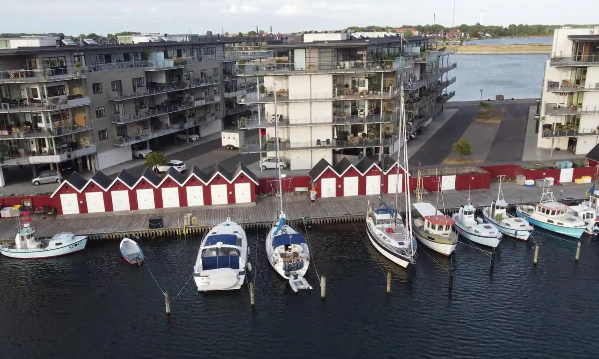{"base": "no", "no": "Marina Nyborg", "se": "Marina Nyborg", "en": "Marina Nyborg", "da": "Marina Nyborg"}