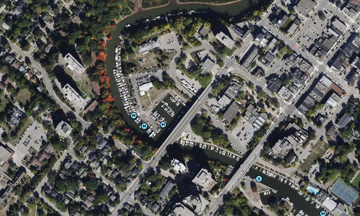 Satelite image of Oakville Power Boat Club - Ontario